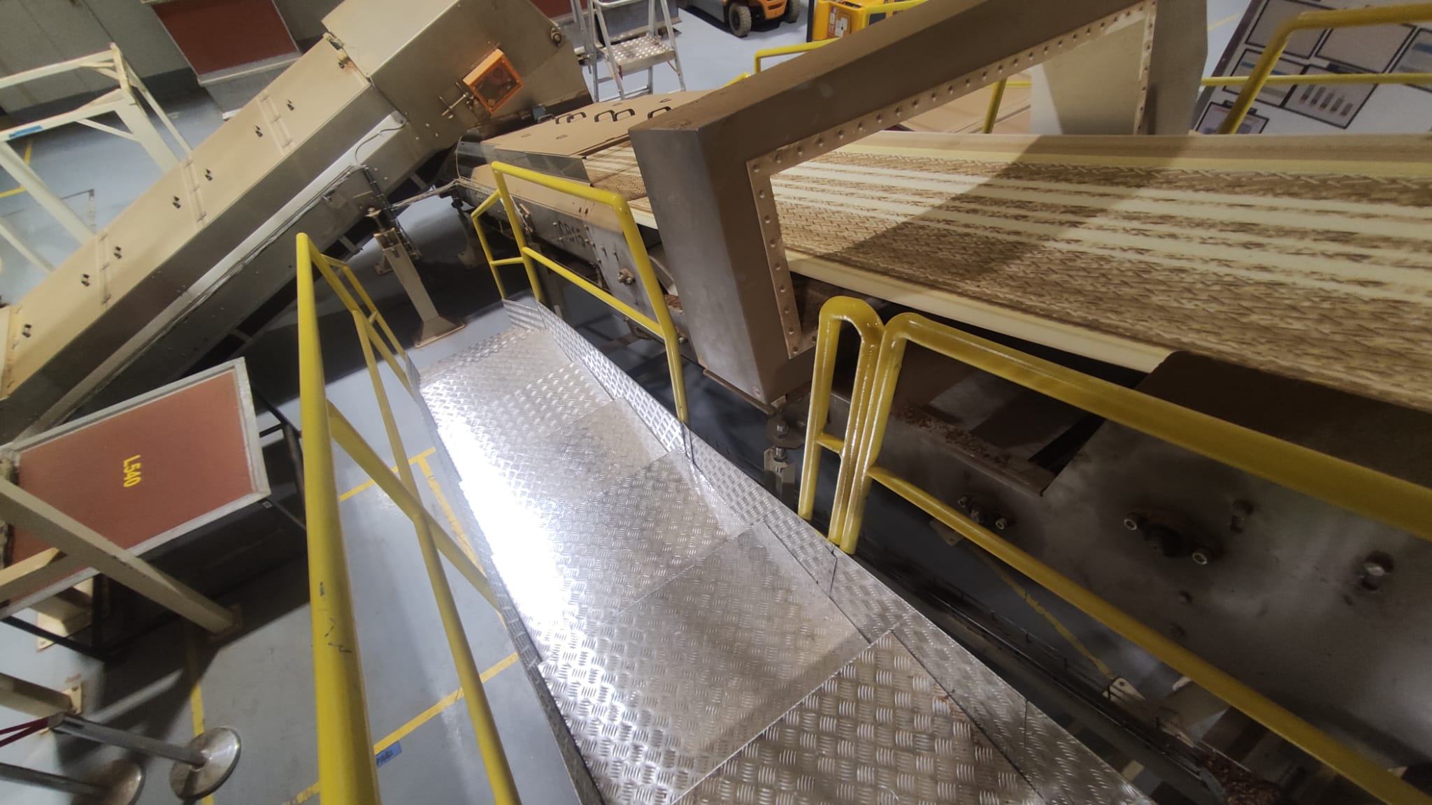 PMI (PHILIP MORRIS )